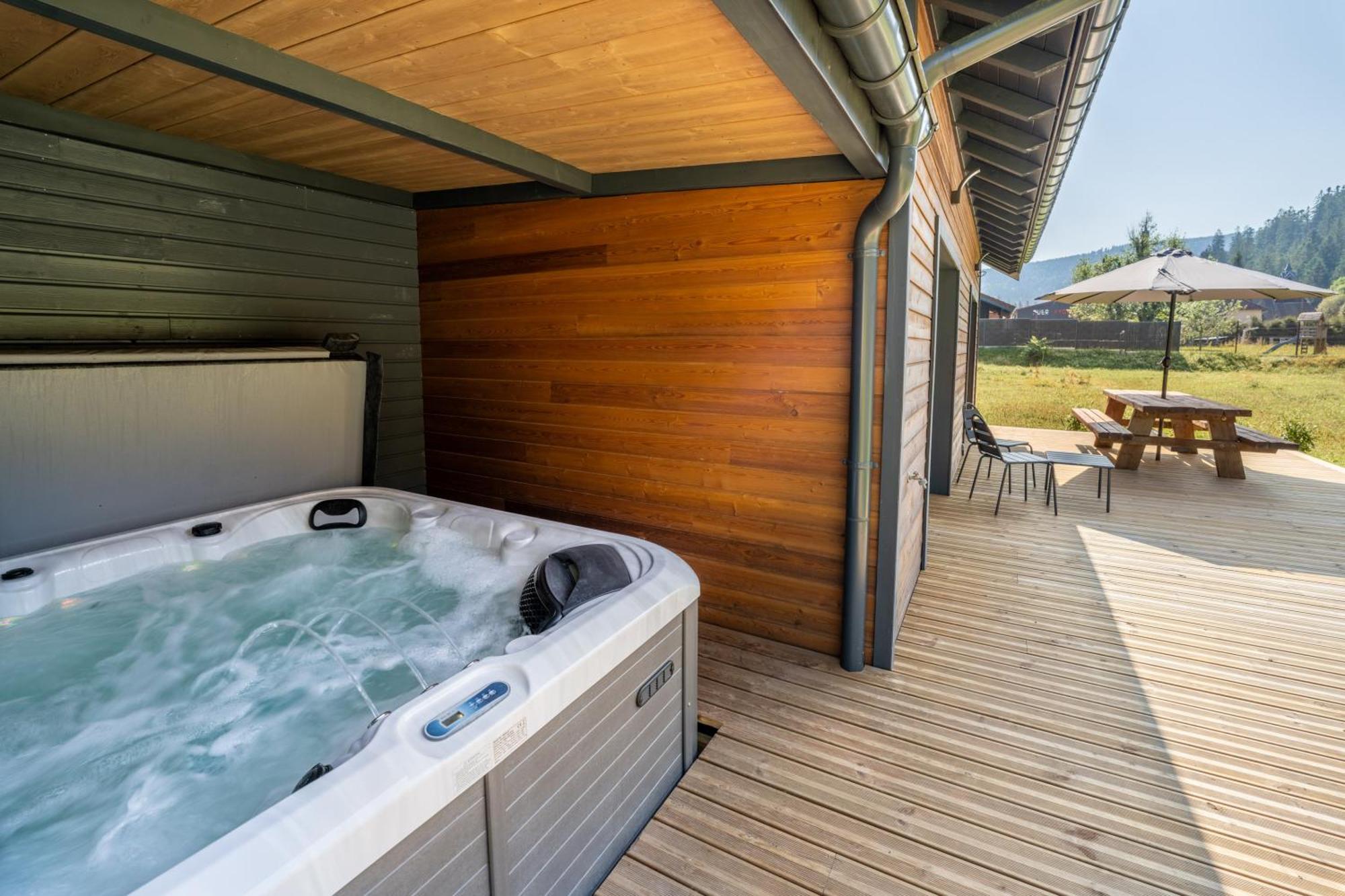 Chalet Nemesia Avec Spa A جوراردُميه المظهر الخارجي الصورة
