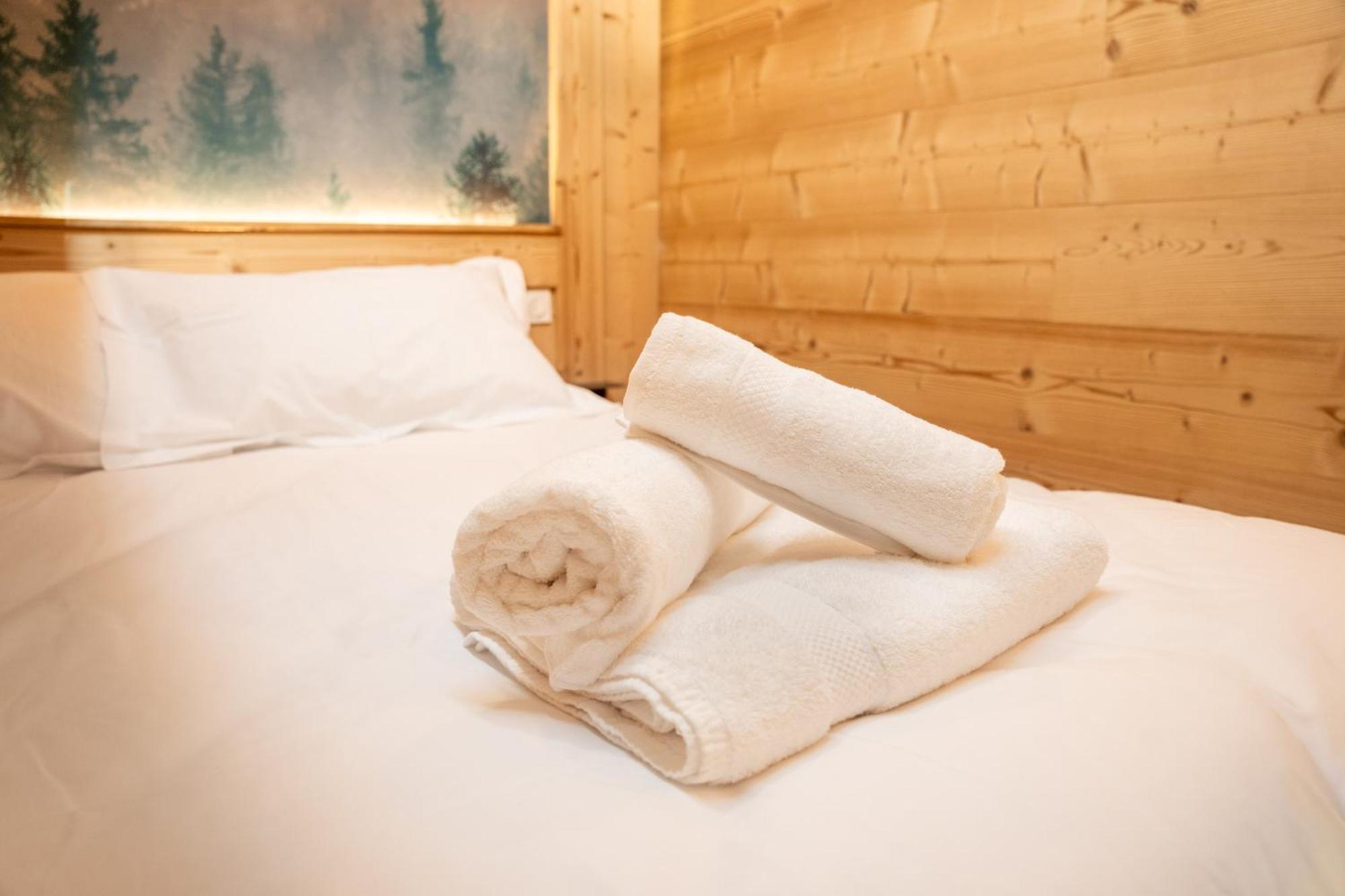 Chalet Nemesia Avec Spa A جوراردُميه المظهر الخارجي الصورة